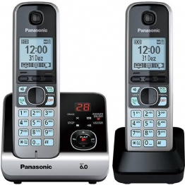 Telefone sem Fio Panasonic Silver com Black Piano Kx-Tg6722Lbb com Backup de Energia - 24592