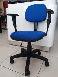 CADEIRA SECRETARIA GIRAT. AZUL C/BRACO - 24855